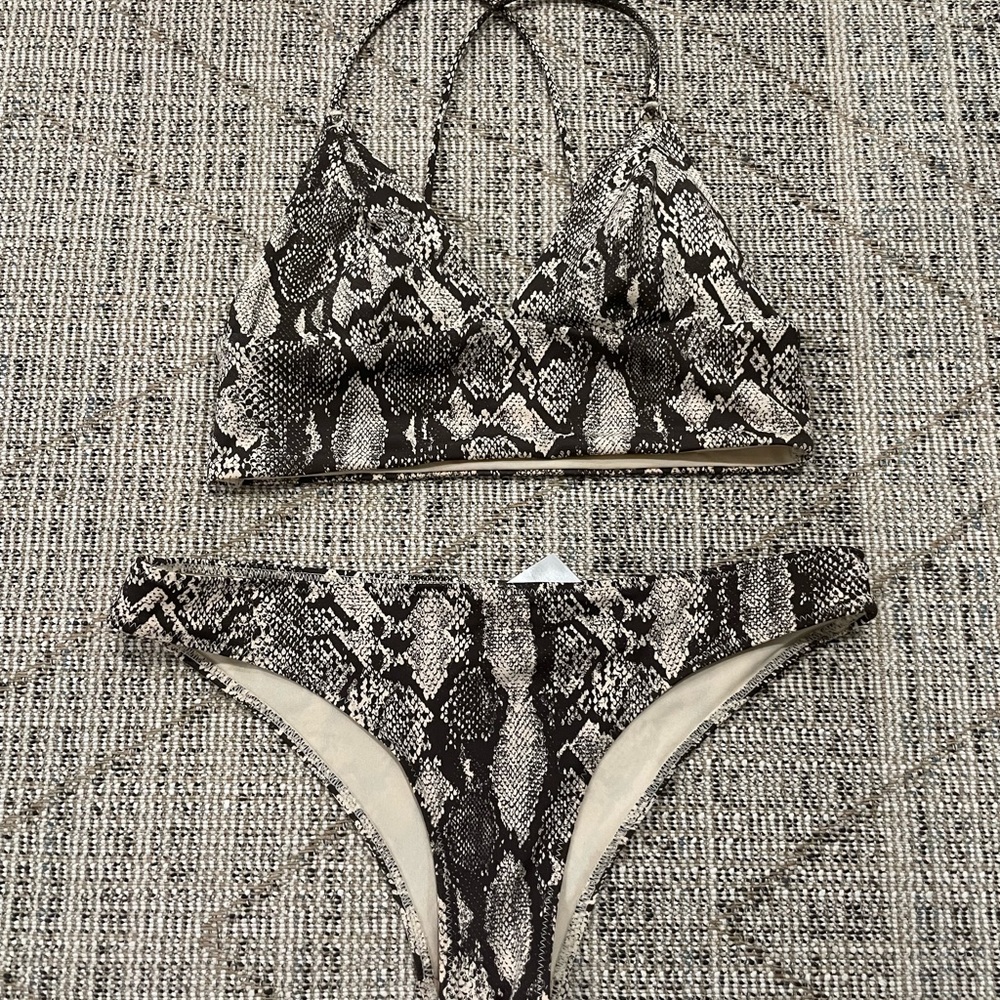 H&M bathing suit